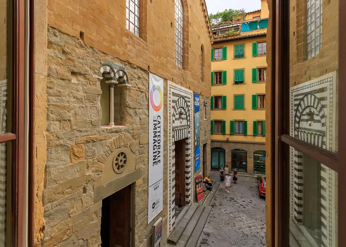 Appartamenti a 200m Uffizi - 90m Ponte Vecchio
